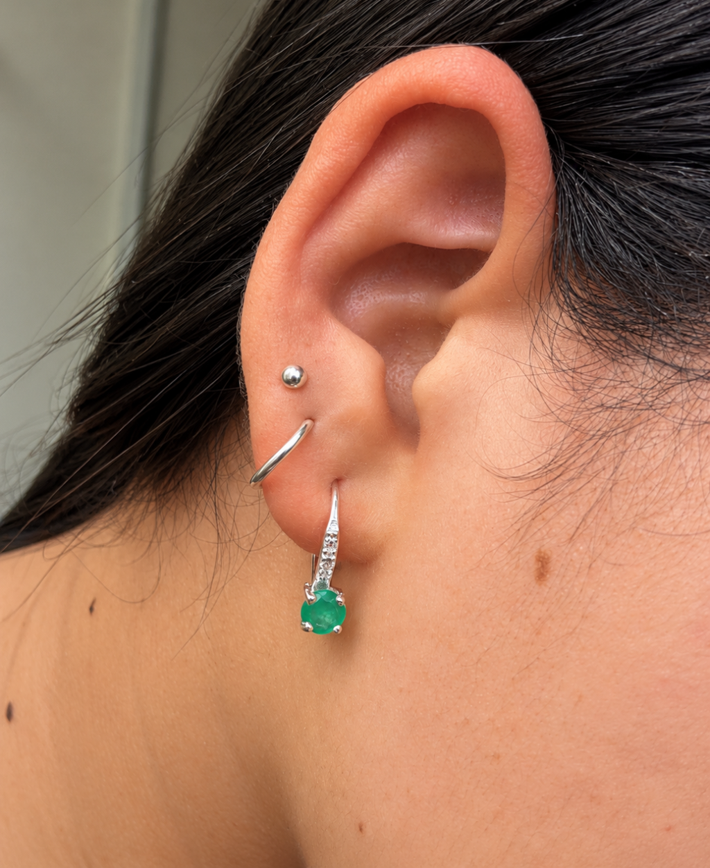 Aretes punto verde