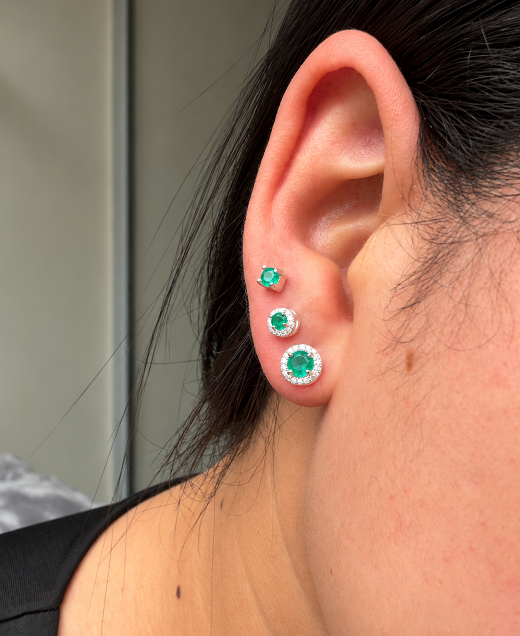Aretes linea esmeralda