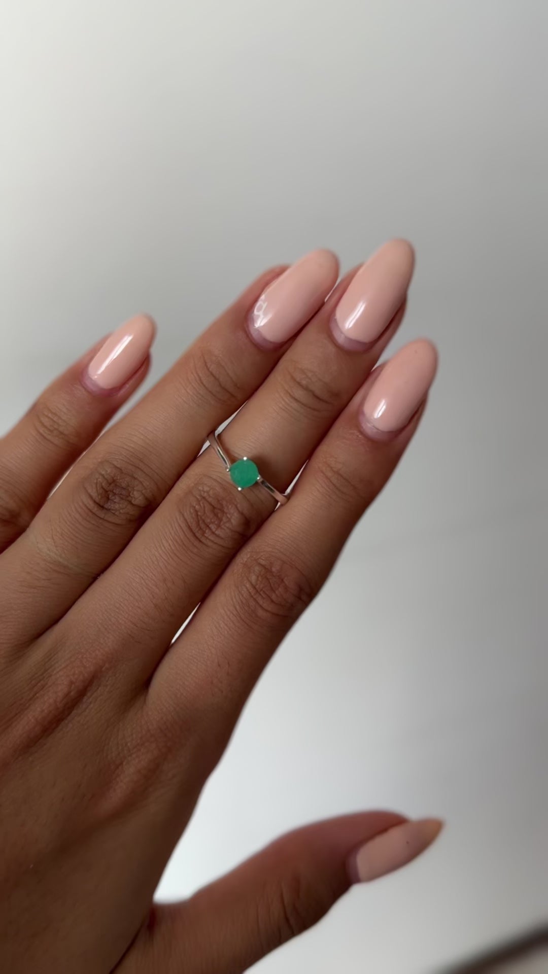 Sello de esmeralda anillo