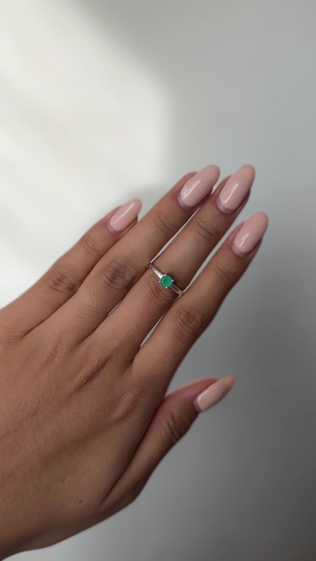 Clásico verde anillo